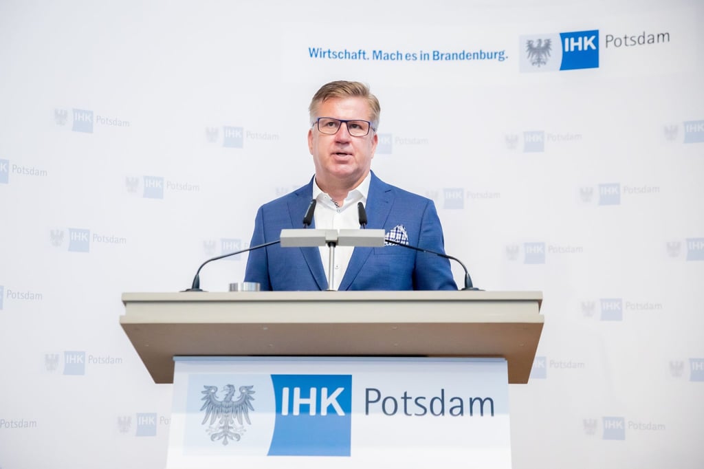 Peter Heydenbluth, Präsident der IHK Potsdam.