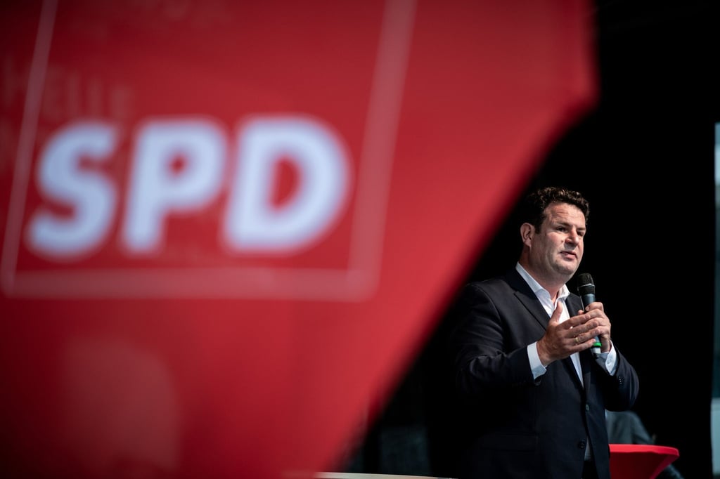 Hubertus Heil, Bundesminister für Arbeit, spricht.