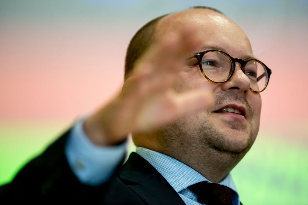 Frank Müller-Rosentritt, Vorsitzender der FDP Sachsen, spricht.