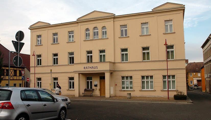 Der Platz des Bürgermeisters im Osterfelder Rathaus wird in diesem Jahr neu besetzt.