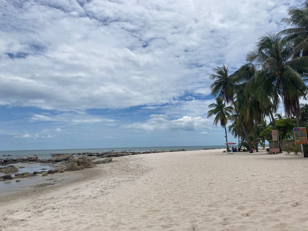 Wegen der strengen Quarantäne-Regeln waren die Strände in Thailand lange Zeit leer.