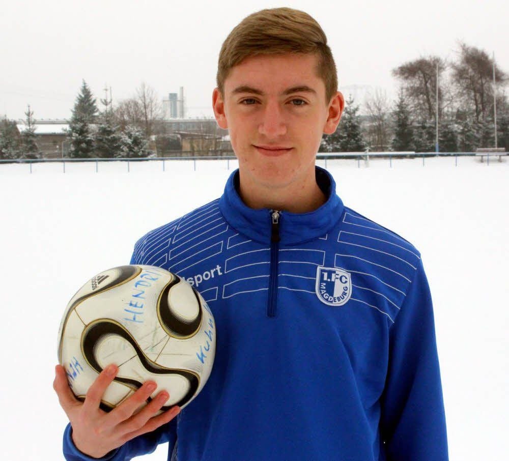 Hendrik Kuhnhold möchte sich in Magdeburg weiterentwickeln und träumt von einer Karriere in der Bundesliga der Männer im Fußball.