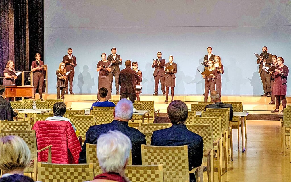Das Vokalensemble Sequenz aus Halle trat in der Kategorie A: Gemischte Chöre auf. Es sang unter anderem ein isländisches Volkslied.