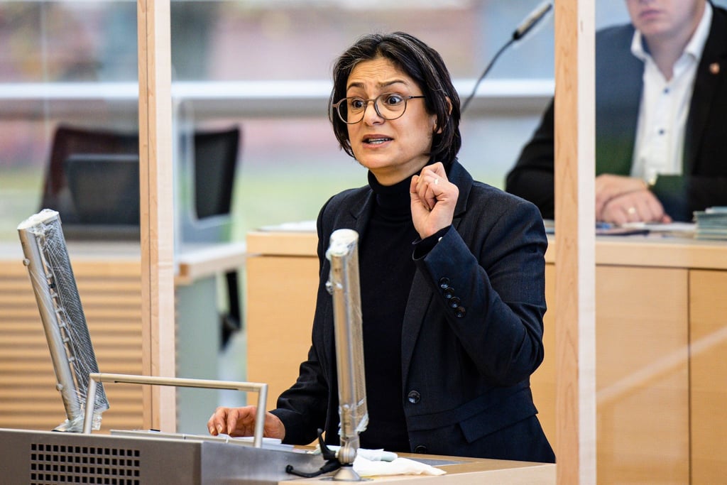 Serpil Midyatli (SPD) spricht.