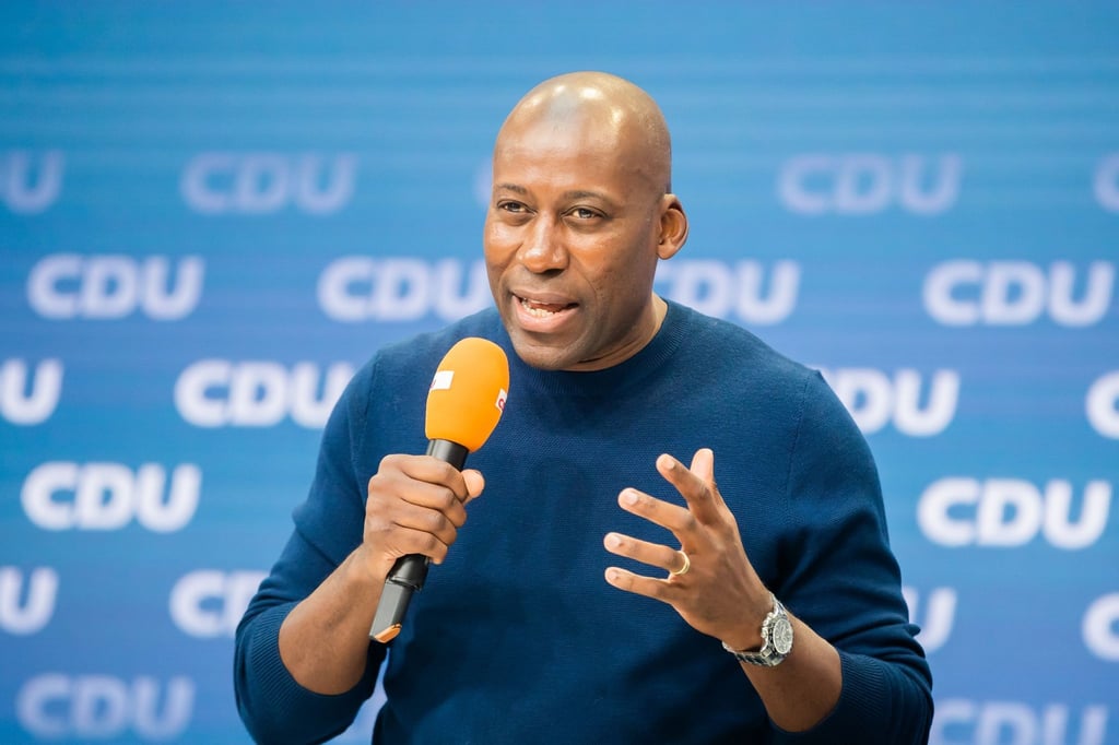Joe Chialo (CDU) spricht.