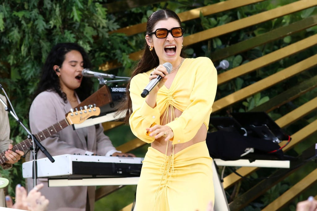 Lorde auf der Bühne.