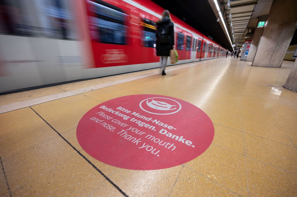 In Zügen der Deutschen Bahn herrscht in Deutschland die Maskenpflicht.