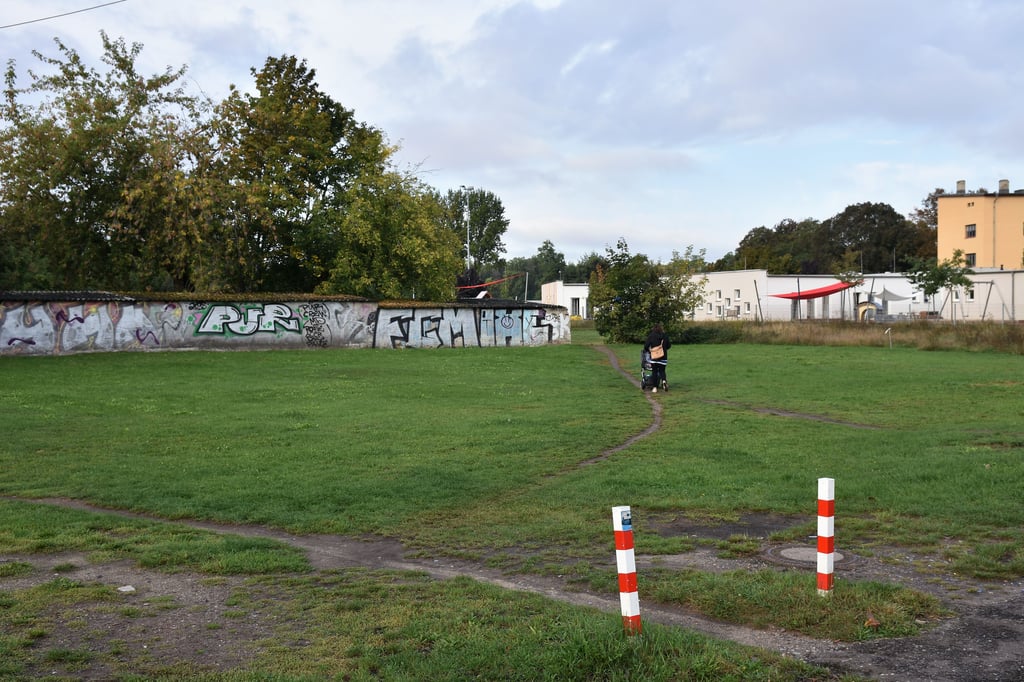 Seit Jahren liegt die rund 7000 Quadratmeter große Fläche "Am Brellin" im Osten von Magdeburg brach.