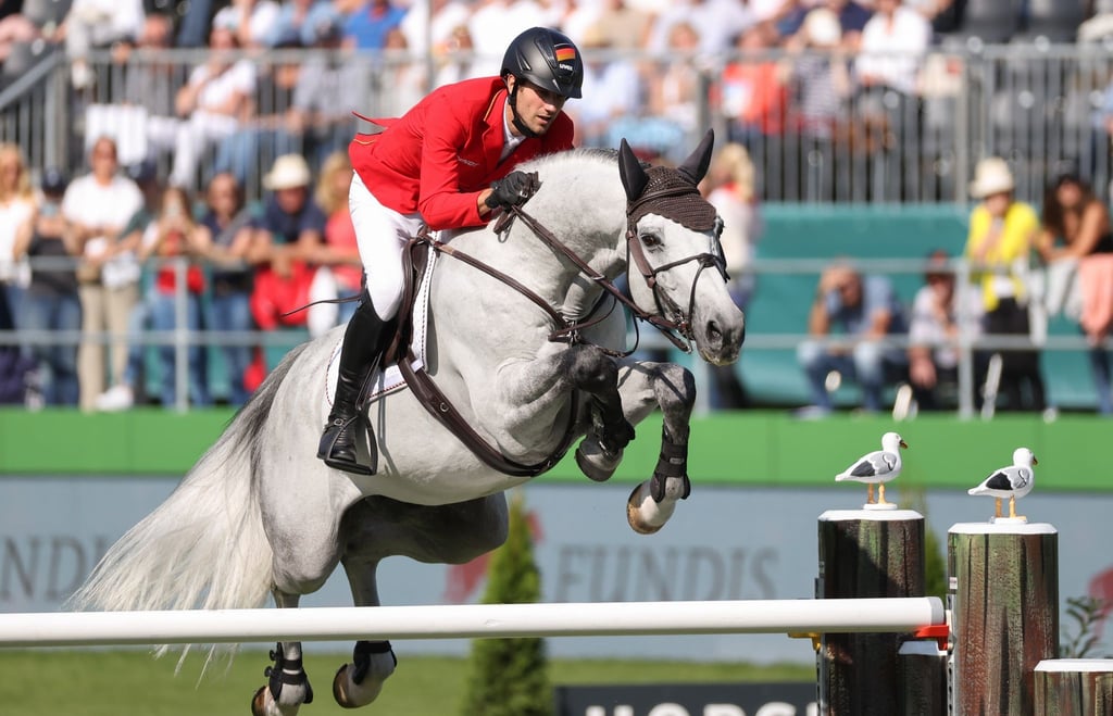 Die deutschen Springreiter um Christian Kukuk holten EM-Silber.
