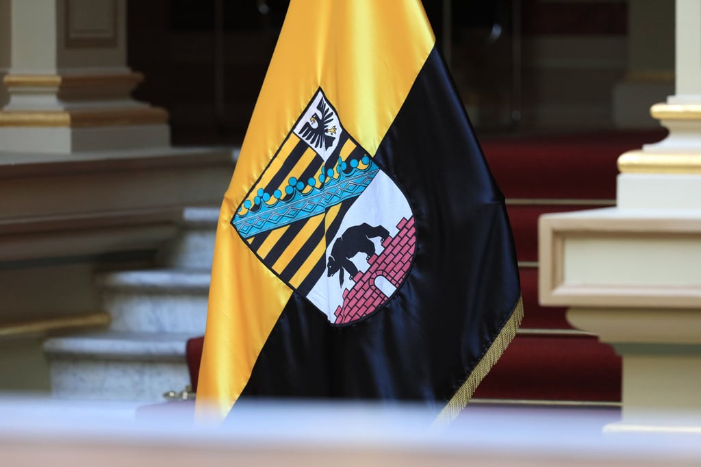 Vorentscheidung über Schwarz-Rot-Gelb in Sachsen-Anhalt: Die SPD gibt am Samstag das Ergebnis ihres Mitgliedervotums zur geplanten Koalition mit CDU und FDP bekannt.
