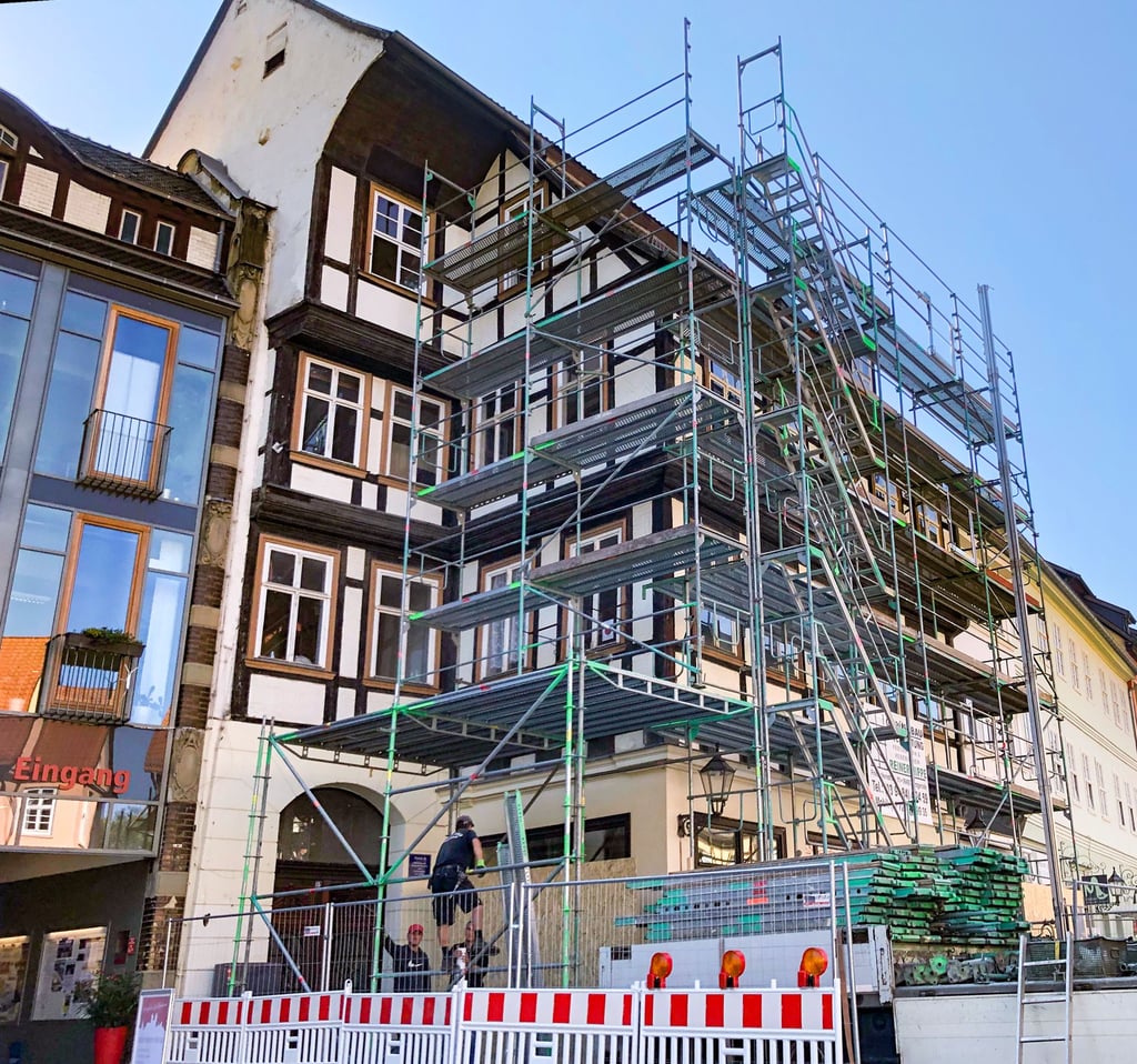 Das denkmalgeschützte Haus Markt 5 in Quedlinburg wird saniert.