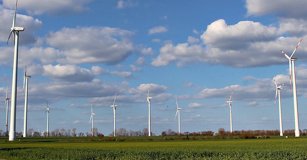 Im Dreieck zwischen Irxleben, Hermsdorf und Groß Santersleben könnten sich bald fünf höhere Windenergieanlagen drehen.