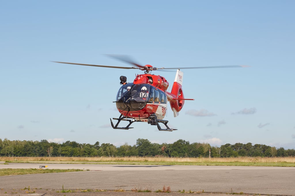 Ein Rettungshubschrauber
