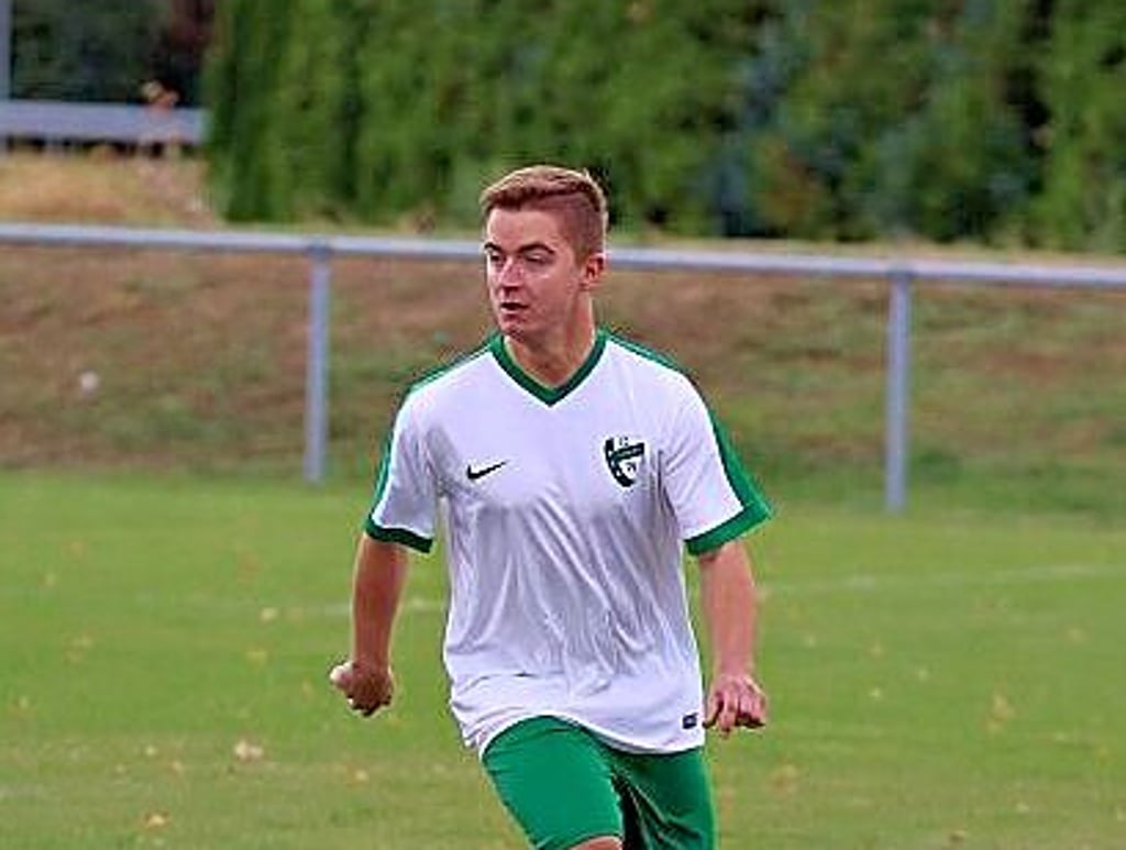 Pascal Heinemann, derzeit verletzter Kicker der VSG Löbitz, ist Wochensieger unseres regionalen Tippspiels geworden.