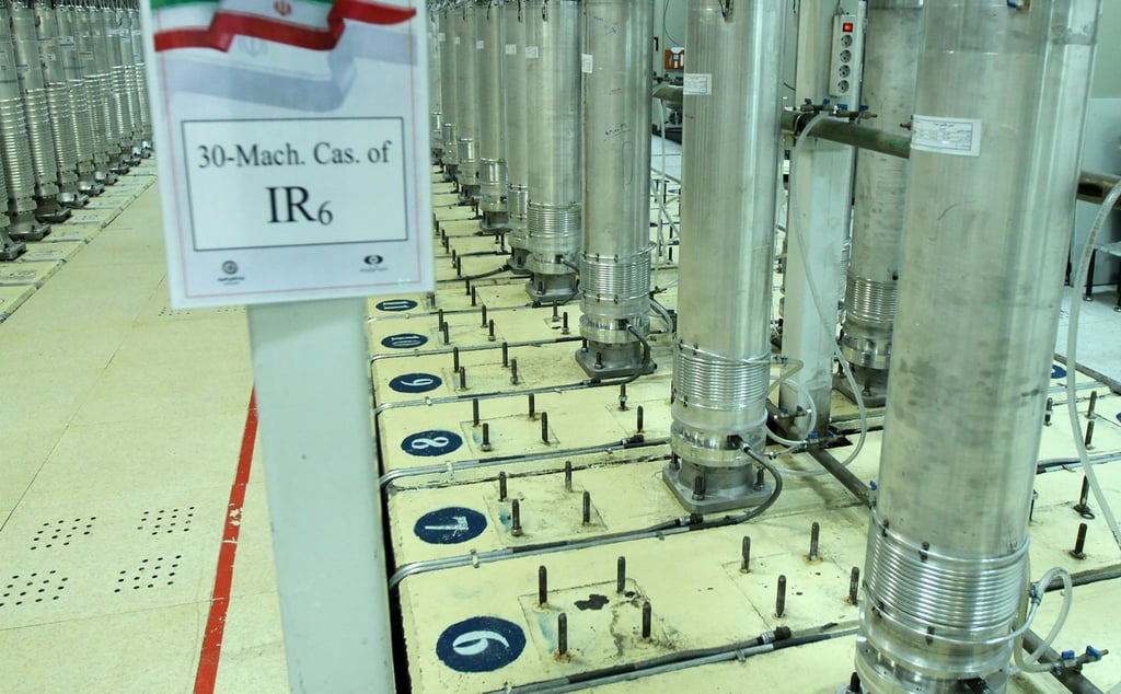 Dieses von der iranischen Atomorganisation (AEOI) im November 2019 veröffentlichte Bild zeigt Zentrifugen in der Urananreicherungsanlage Natans.
