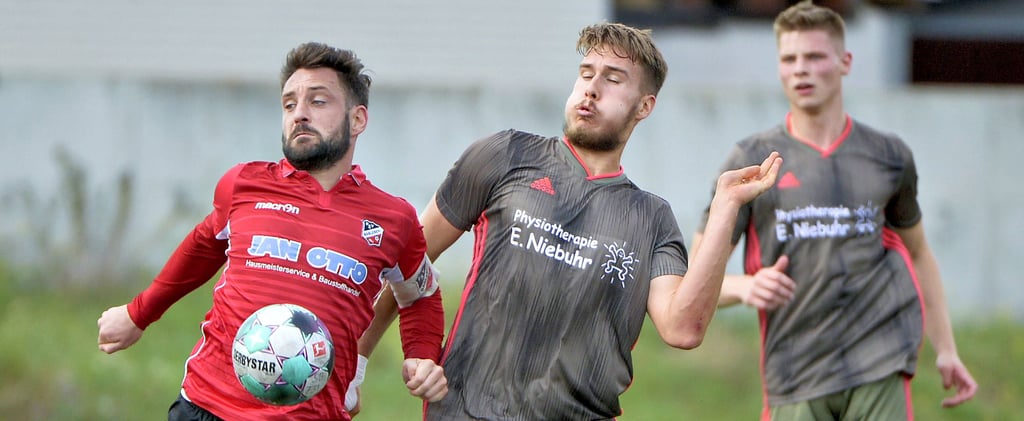 Denny Piele (links) fehlte dem FSV Barleben in den letzten Spielen des Jahres.