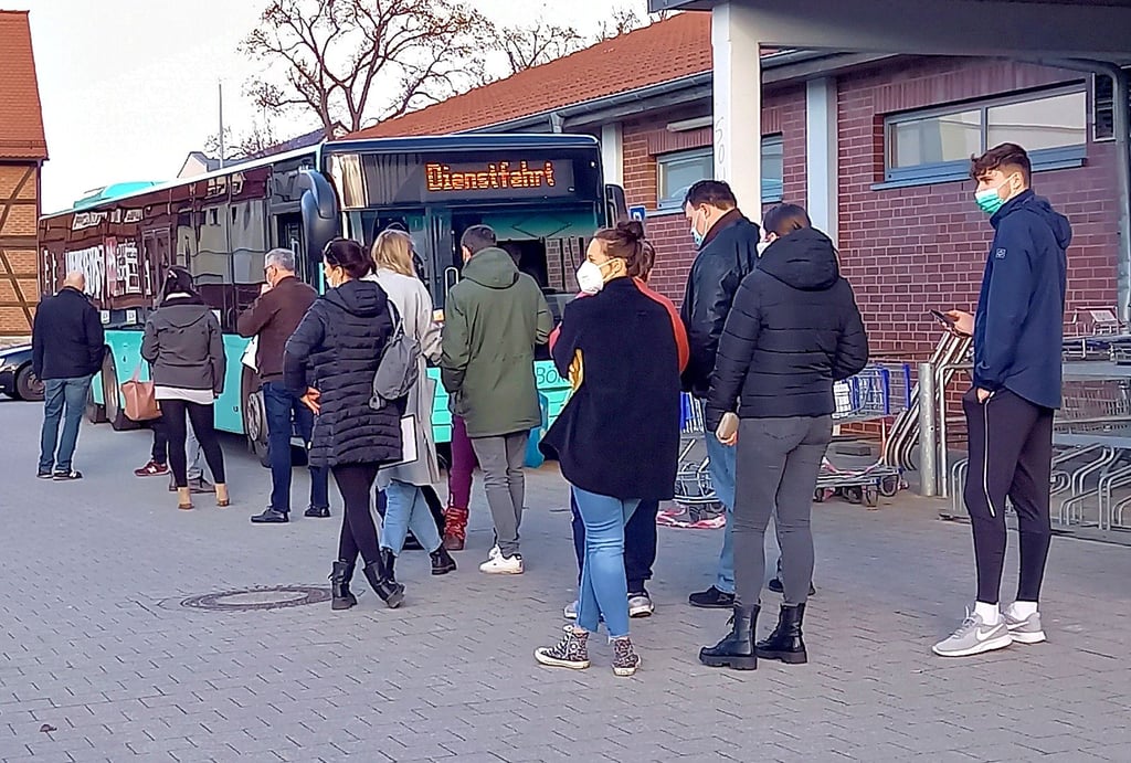 In den fünf Stunden Aufenthalt in Barleben bekamen über 250 Menschen die Erst-, Zweit oder Auffrischungsimpfung.