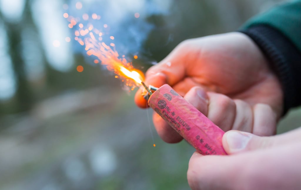 Pyrotechnik sorgte in Gardelegen an einem Brief- sowie einem Stromkasten für Schäden. Die Polizei ermittelt.