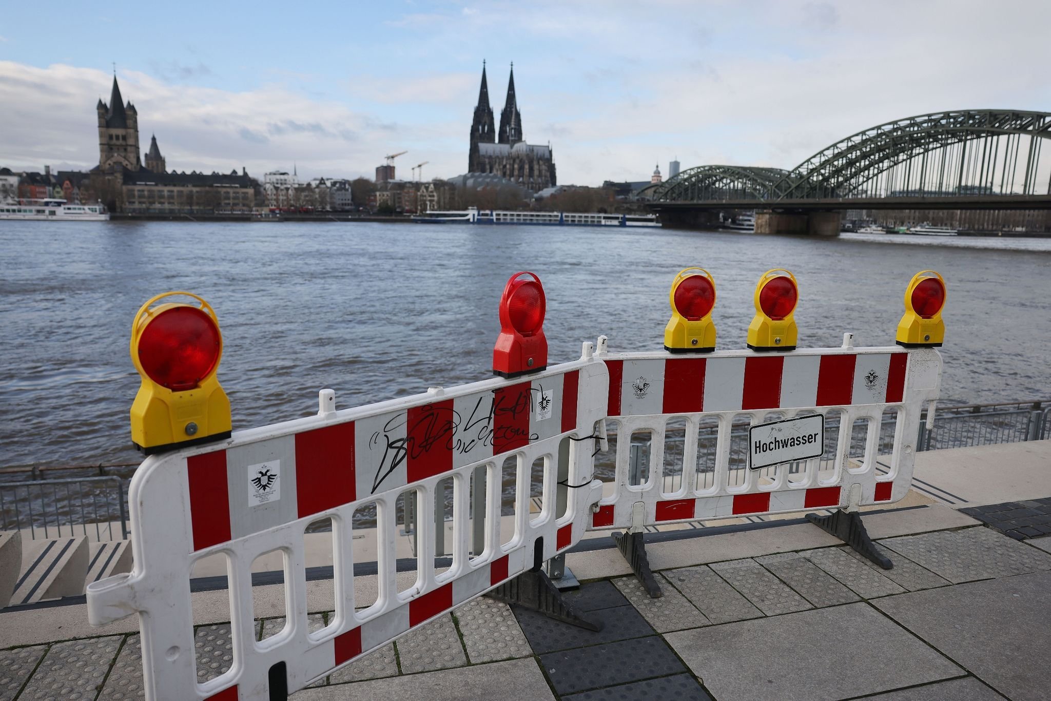 Leichtes Hochwasser An Mosel Und Rhein