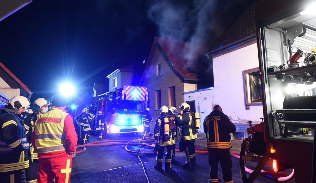 Löscharbeiten, wie hier in Frose, und Hilfeleistungen zur Rettung von Menschen und Tieren aus Lebensgefahr bleiben im Seeland weiterhin kostenfrei.
