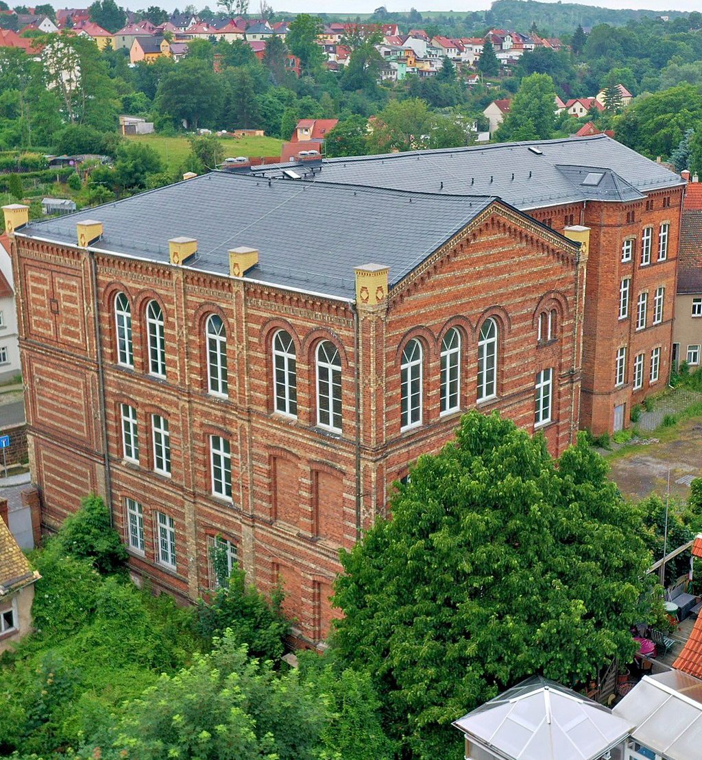 Die frühere Grabenschule soll sich zum Bürgerrathaus entwickeln.