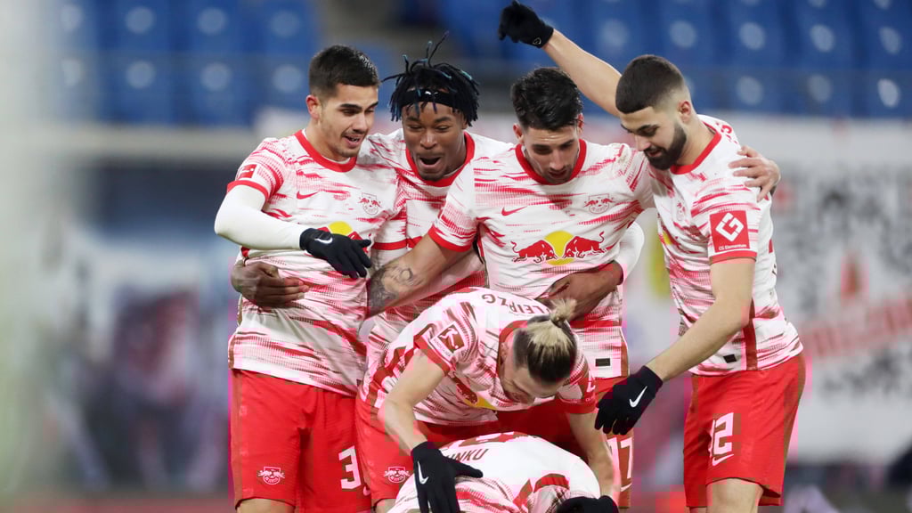 Leipziger Jubelpyramide bei Sieg gegen Mainz