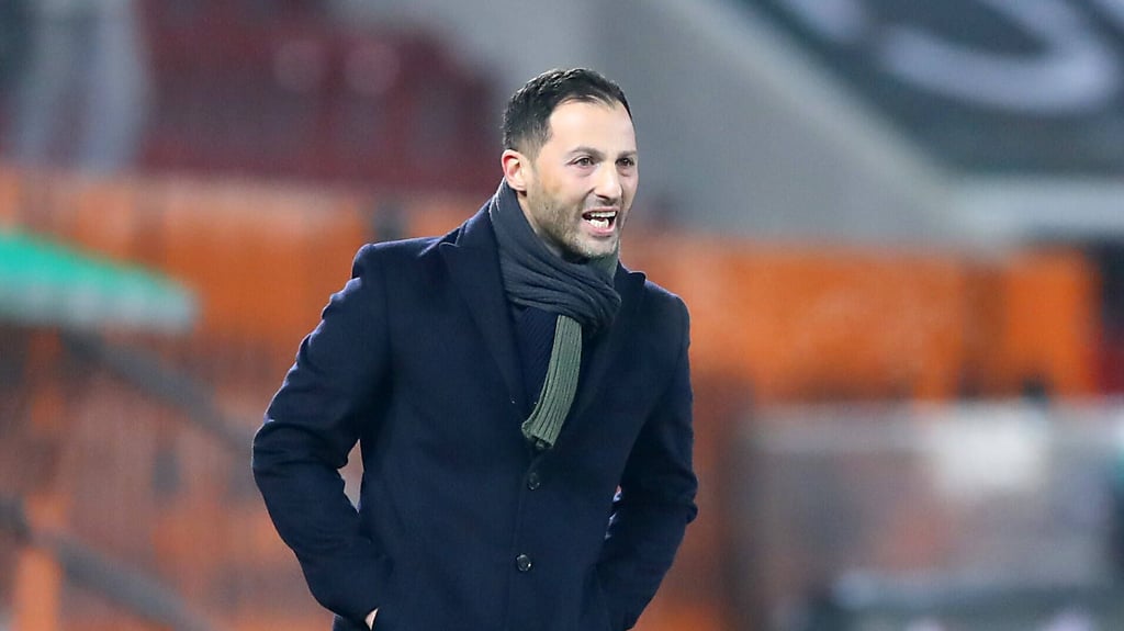 Trainer Domenico Tedesco (RB Leipzig).