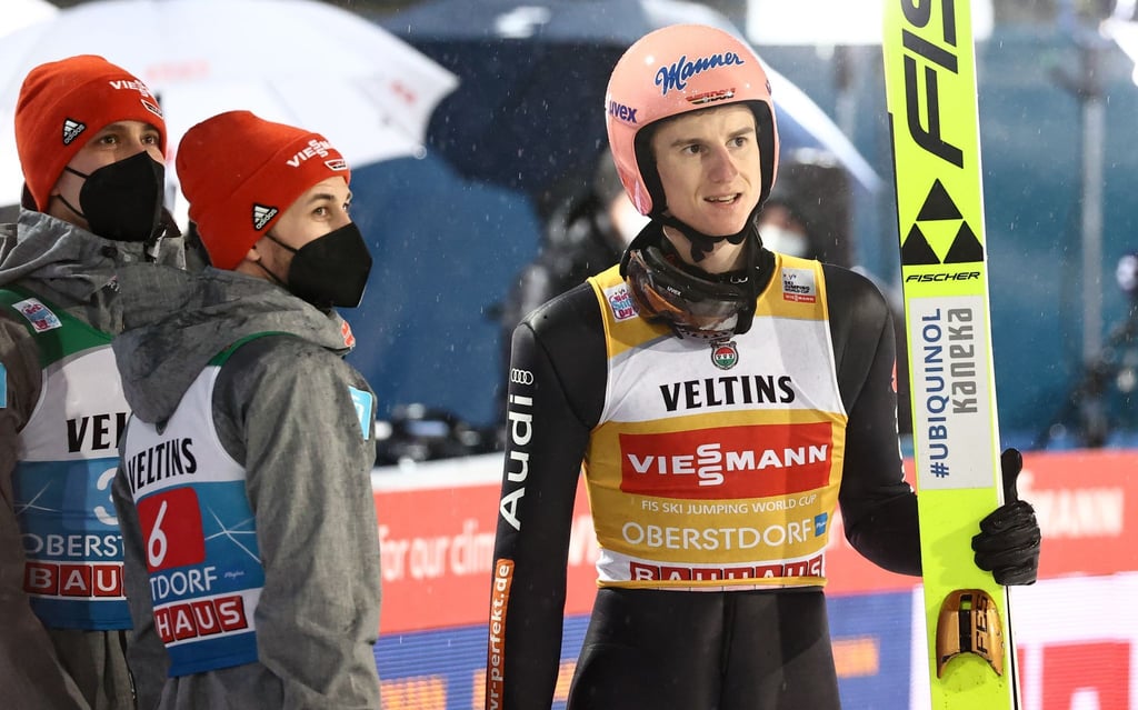 Nach einem Ruhetag greift Karl Geiger in Garmisch wieder nach dem Spitzenplatz.
