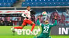 Christopher Nkunku lupft den Ball über Mainz-Schlussmann Robin Zentner gekonnt ins Tor.