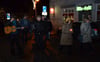 Wie vor einer Woche (Archivbild) gingen auch am Montagabend (10. Januar) Menschen gegen die Corona-Maßnahmen in Salzwedel, Gardelegen und Klötze auf die Straße.