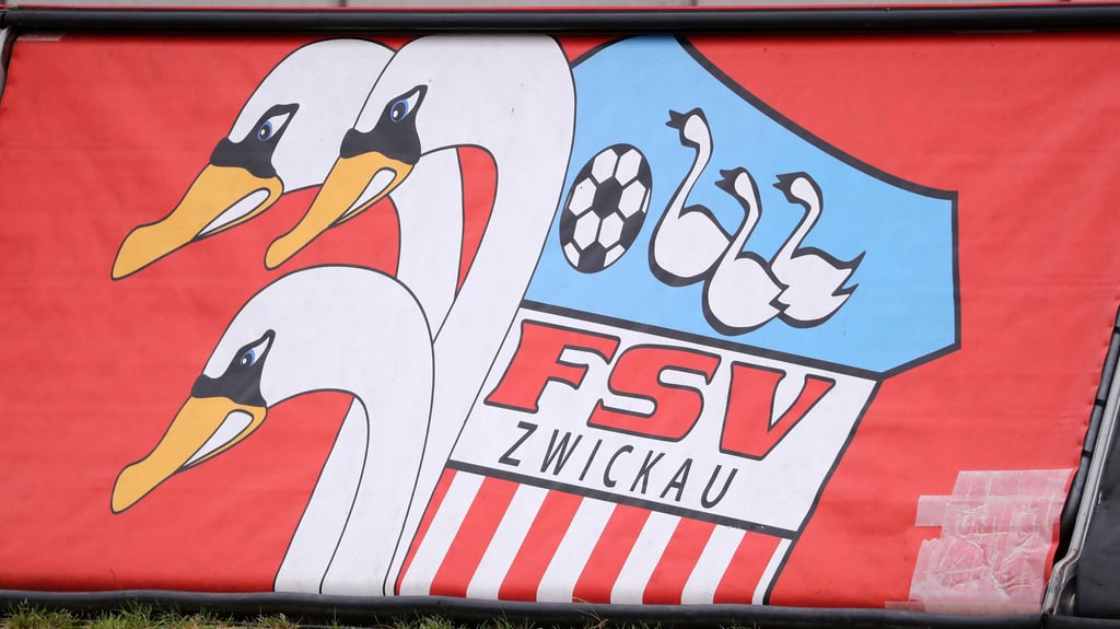 Beim FSV Zwickau hat es am Dienstag neue Corona-Fälle gegeben.