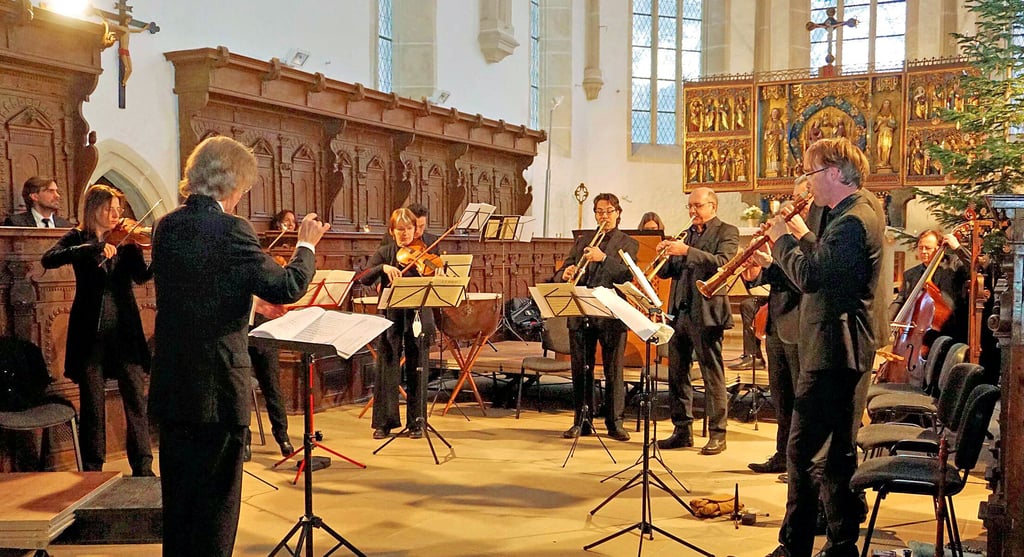 Gotthold Schwarz dirigierte das Sächsische Barockorchester beim Neujahrskonzert in der Stephanikirche.