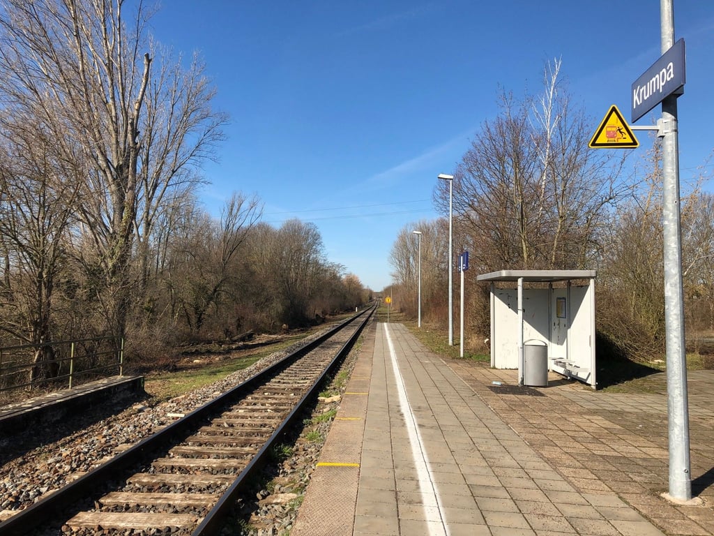 Am Bahnhof in Krumpa kontrollierten die Beamten den jetzigen Angeklagten.