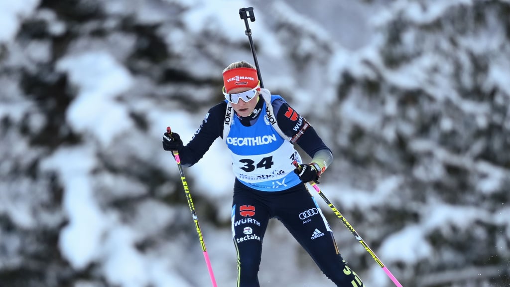 Franziska Hildebrand unterwegs beim Sprintrennen von Ruhpolding.