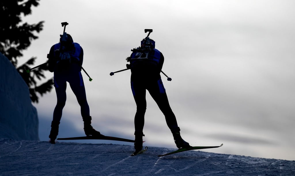 Einen normalen Weltcup-Winter wird es für die Biathleten in der anhaltenden Corona-Pandemie wieder nicht geben.