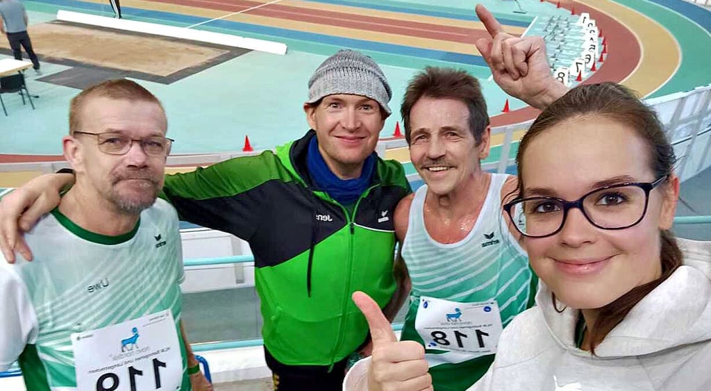 Uwe Käthner (v.li.), Jens Stampnik, Günter Bartl und Luisa Windirsch nahmen an der Landesmeisterschaft in Halle teil.