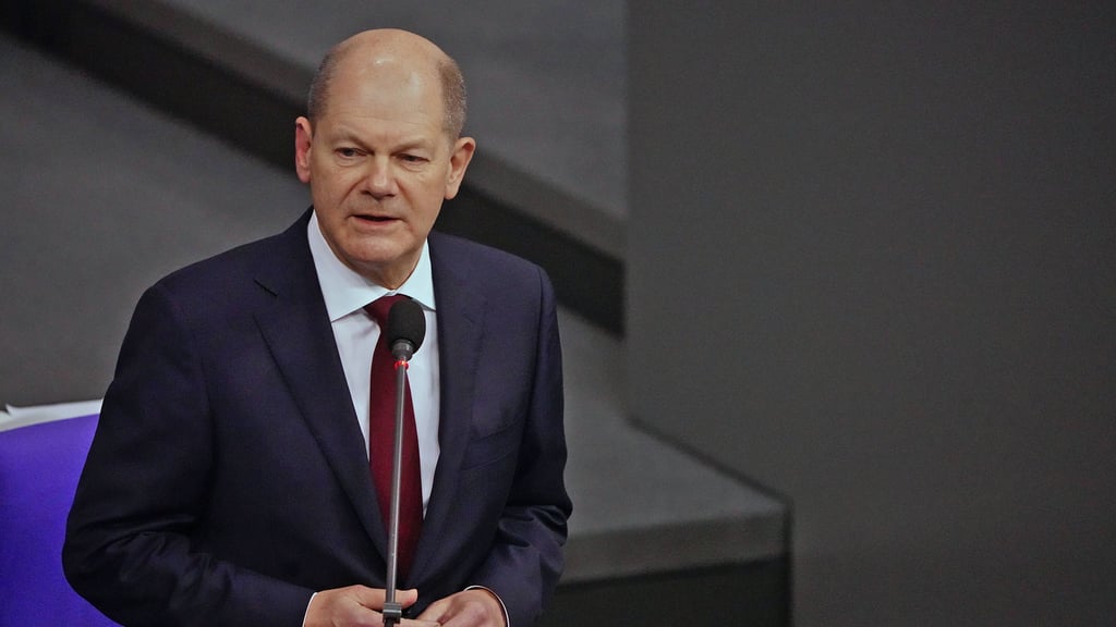 Bundeskanzler Olaf Scholz (SPD) in seiner ersten Regierungsbefragung.