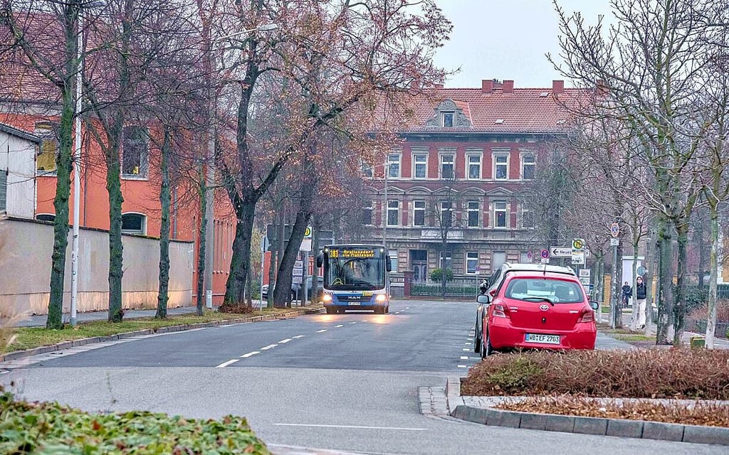 Für den Ausbau der Bürgermeisterstraße stehen jetzt ebenfalls Mittel bereit. Gebaut werden soll ab der zweiten Jahreshälfte, unter Vollsperrung.