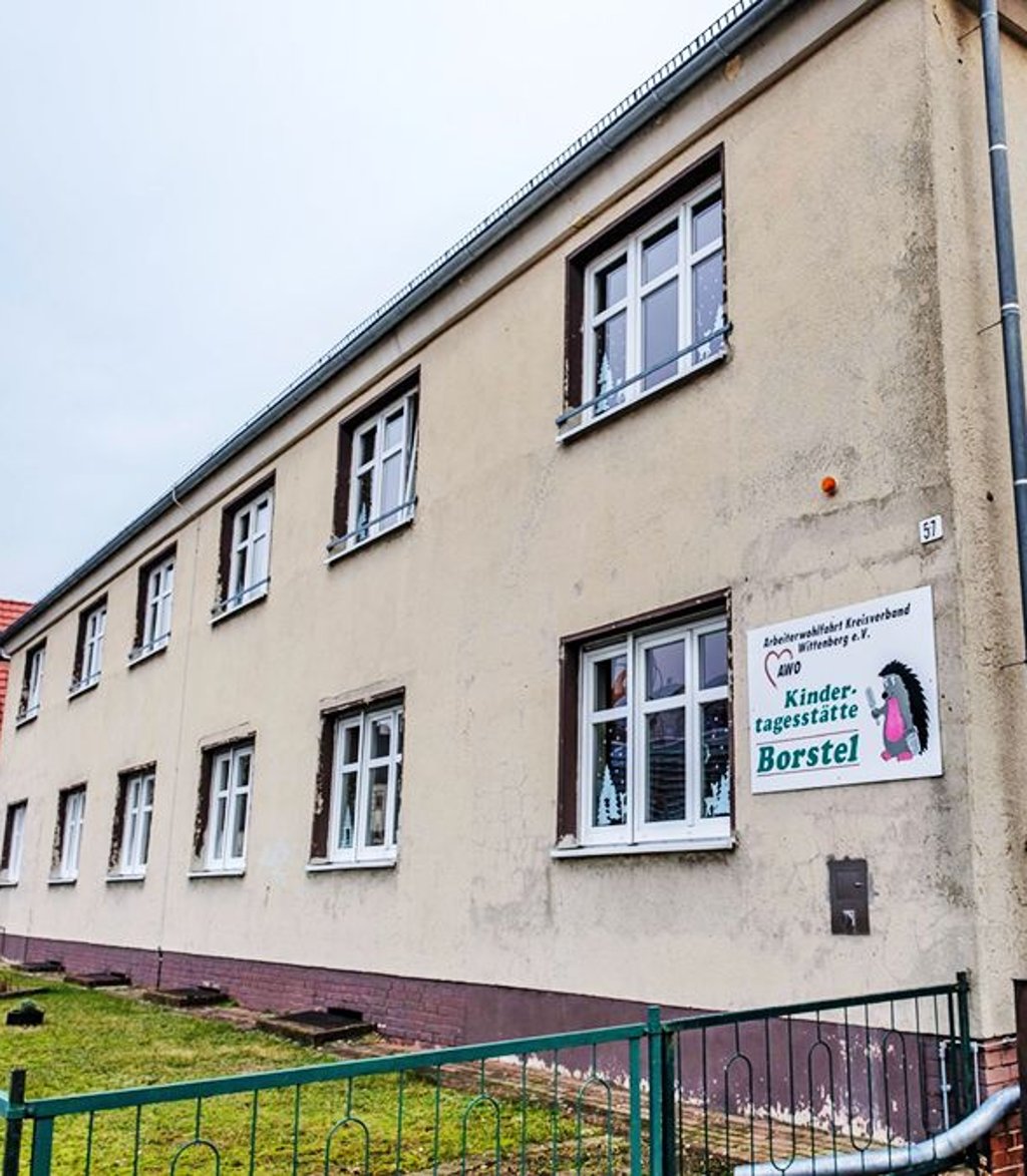 Eine neue Fassade ist schon lange Thema für die Kita „Borstel“.