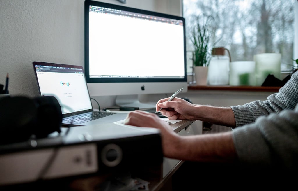 Homeoffice als Rechtsanspruch? Seit Ausbruch der Pandemie im Frühjahr 2020 hat sich die Arbeitswelt in vielen Bereichen grundlegend verändert.