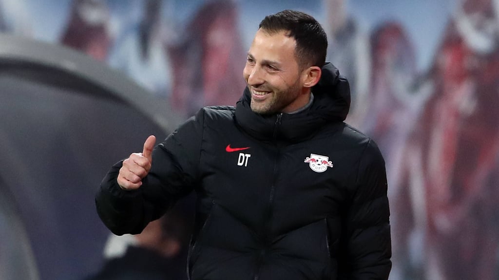 Domenico Tedesco will mit dem aktuellen Kader weitermachen und wünscht keine Änderungen.