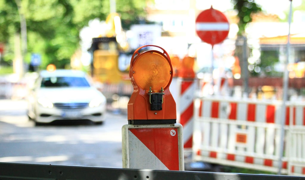 Symbolfoto - Straßensperrung