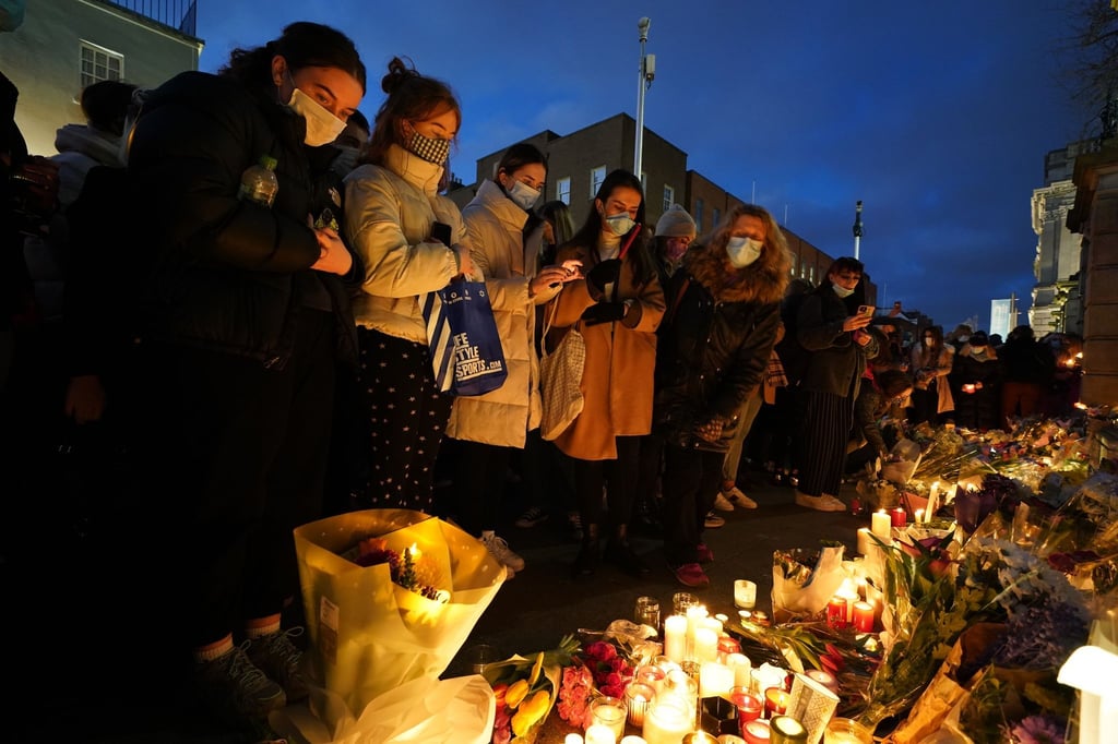 In Dublin gedenken die Menschen der getöteten Lehrerin.