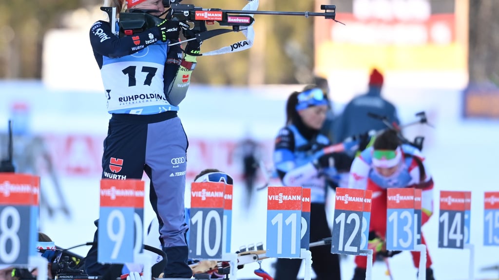 Franziska Hildebrand aus Deutschland beim Einschießen am Sonntag.