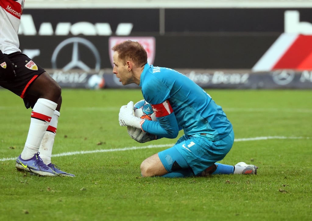 Hielt gegen Stuttgart jeden Ball fest: RB Leipzigs Peter Gulacsi.
