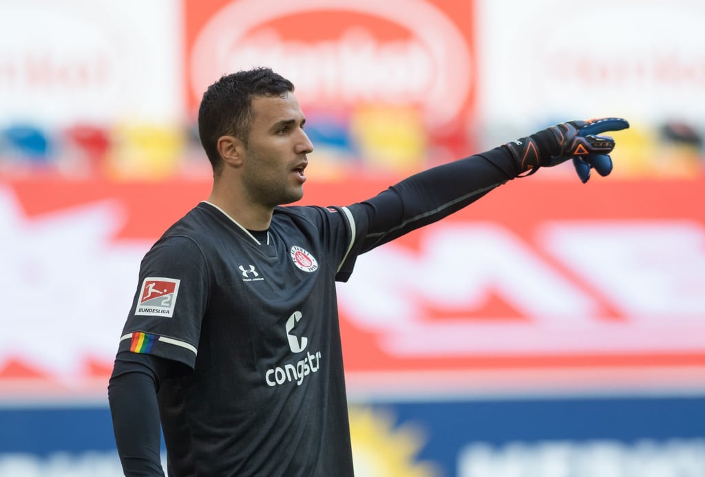 Torwart Dejan Stojanovic spielte in der Rückrunde der vergangenen Saison für den FC St. Pauli.