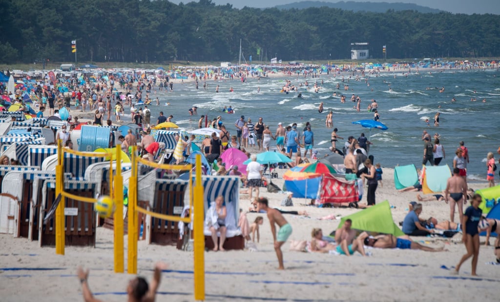Strand auf Rügen: Die Reiselust der Deutschewn ist so groß wie seit langem nicht.