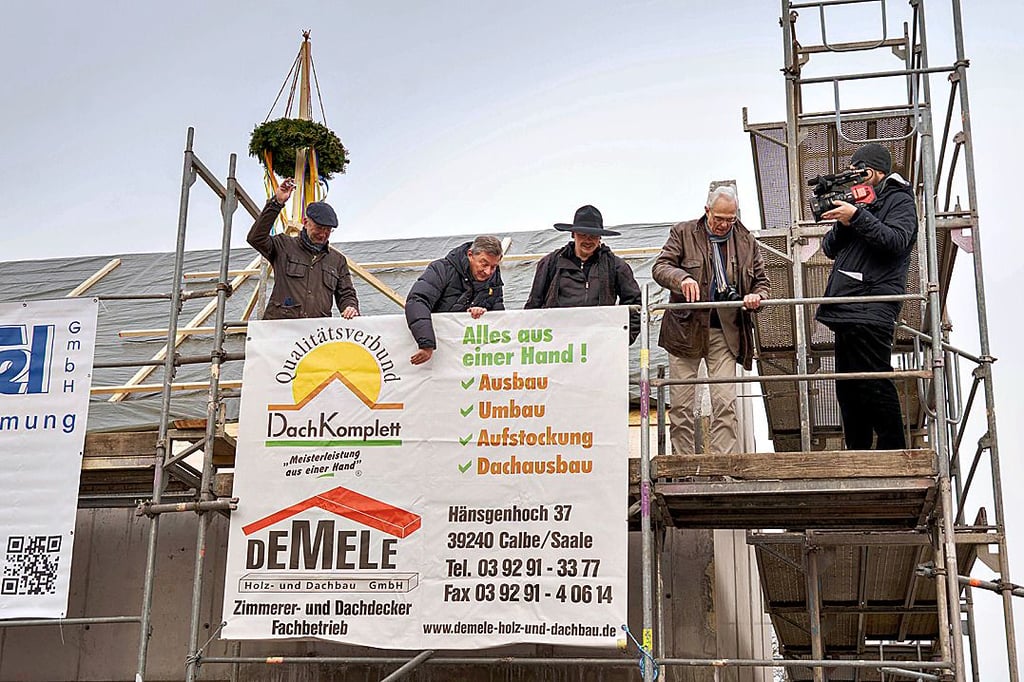 Im Dezember konnte Richtfest für den neuen Veranstaltungssaal in Pechau gefeiert werden. 2022 soll er fertig werden.