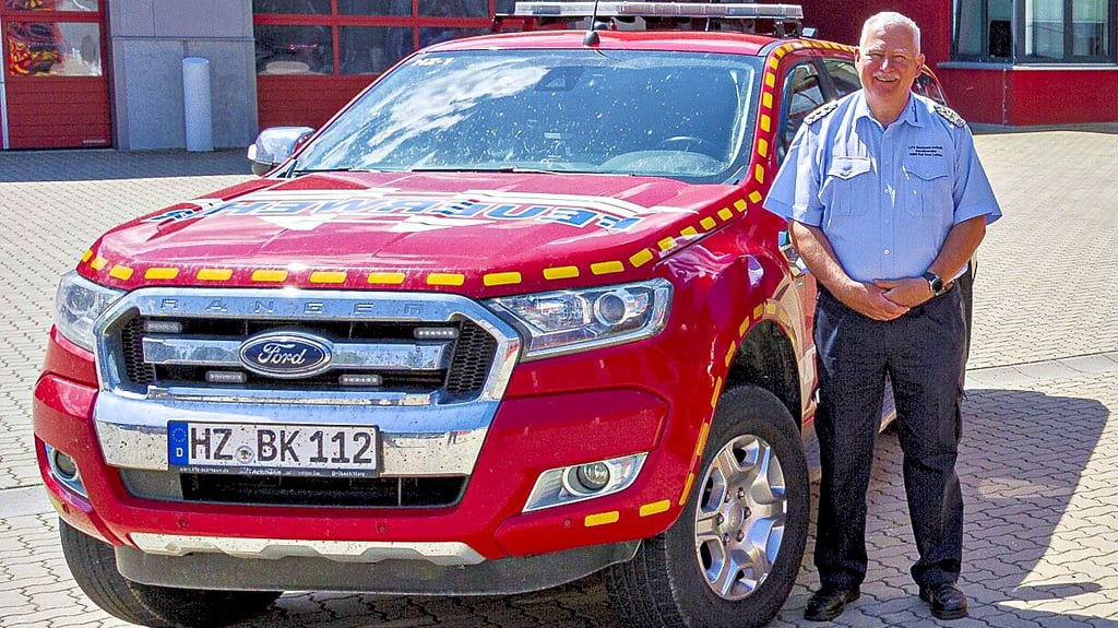 Der Harzer Kreisbrandmeister Kai-Uwe Lohse hat  Sonntagnacht mit seinem Einsatzfahrzeug das lebensrettende Schlangen-Serum mit Blaulicht nach Osnabrück gebracht. 