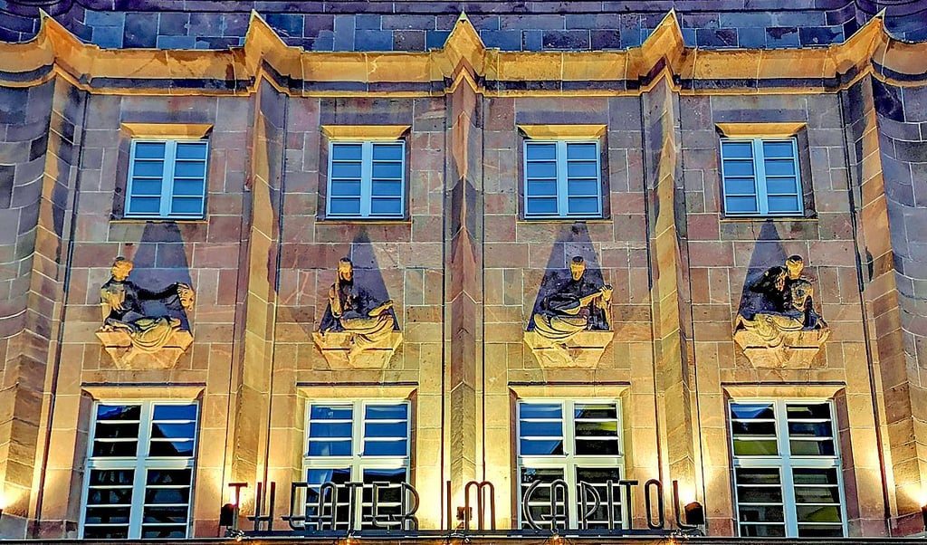 Komische Vögel wollen Publikum im Capitol in Zeitz zum Lachen bringen